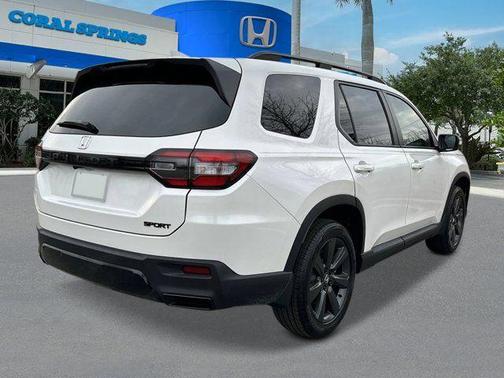 Platinum White Pearl 2026 Honda Pilot Sport