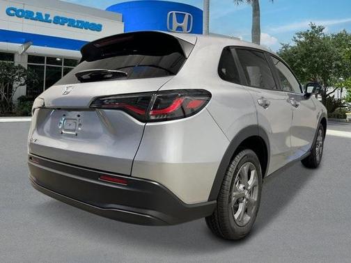 2026 Honda HR-V LX