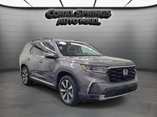 Gray 2023 Honda Pilot Touring
