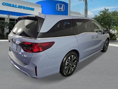Sonic Gray Pearl 2026 Honda Odyssey Elite