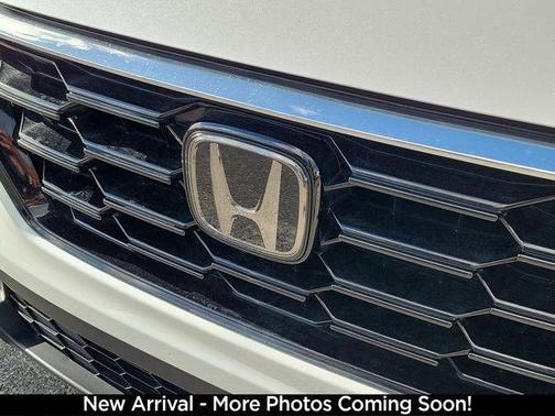 White 2025 Honda CR-V EX