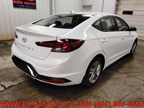 2020 Hyundai ELANTRA SEL