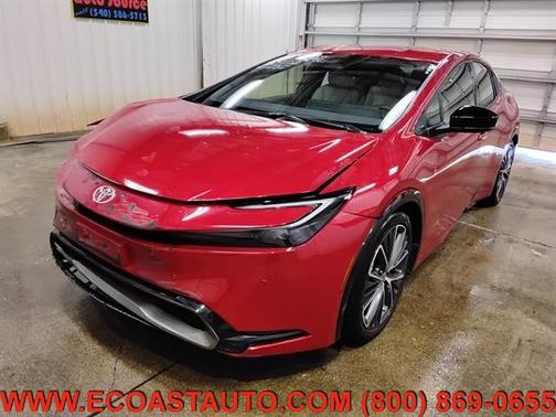 2025 Toyota Prius XLE