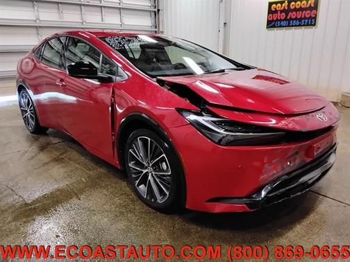 2025 Toyota Prius XLE