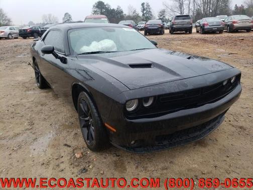 2017 Dodge Challenger SXT