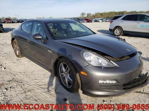 Photo 3 of 10 of 2013 Porsche Panamera 2