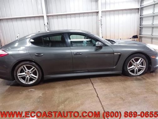 2013 Porsche Panamera 4