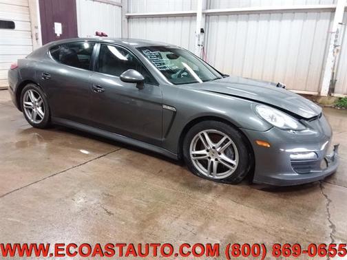 2013 Porsche Panamera 4