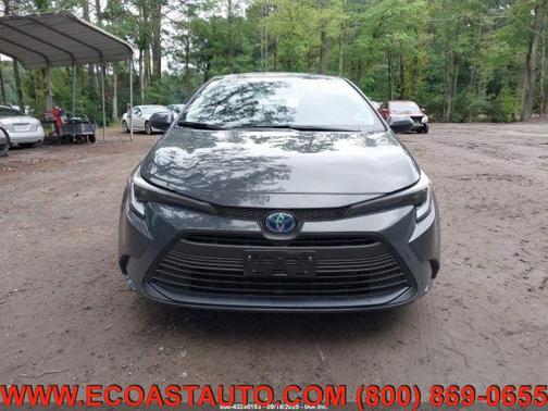 2025 Toyota Corolla Hybrid LE