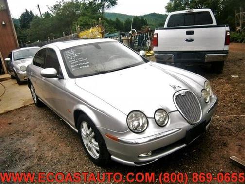 Photo 2 of 7 of 2004 Jaguar S-Type 4.2