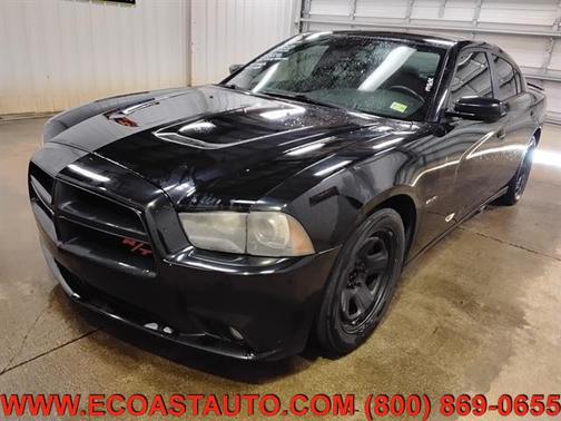 2012 Dodge Charger Road-Track
