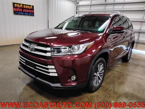 2017 Toyota Highlander SE