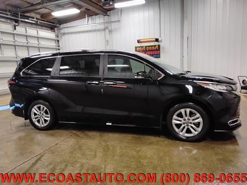 2024 Toyota Sienna Limited