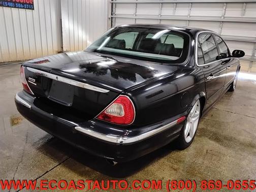 2005 Jaguar XJ Super V8