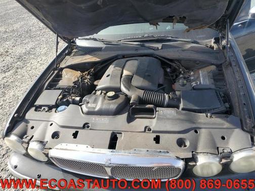 2005 Jaguar XJ Super V8