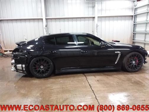 2013 Porsche Panamera 4