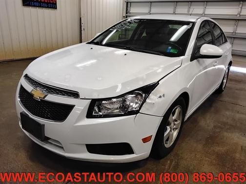 Summit White 2012 Chevrolet Cruze LT