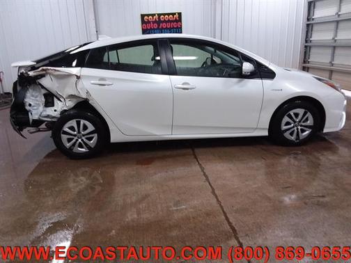 2017 Toyota Prius Two Eco
