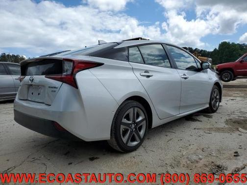2021 Toyota Prius LE