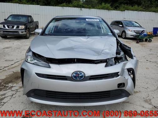 2021 Toyota Prius LE