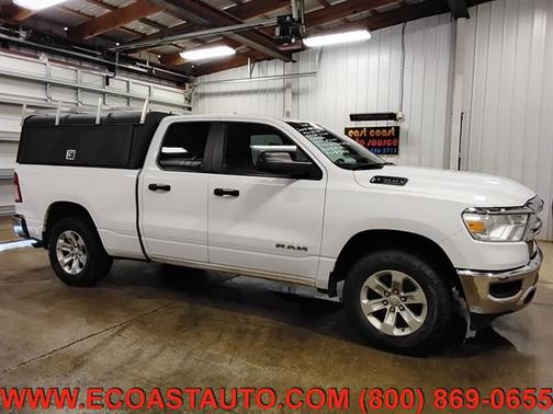 Bright White Clearcoat 2019 RAM 1500 Tradesman