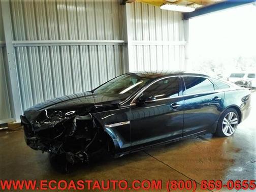 Photo 2 of 12 of 2011 Jaguar XJ L