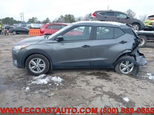 2023 Nissan Kicks S