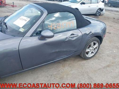 2006 Mazda MX-5 Miata Touring