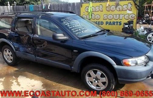 Photo 2 of 7 of 2001 Volvo V70 XC