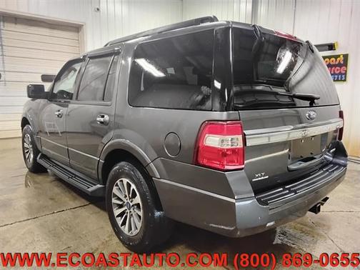 Magnetic Metallic 2016 Ford Expedition XLT