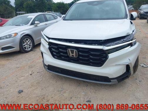2025 Honda Pilot Touring 8-Passenger