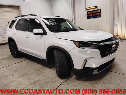 2025 Honda Pilot Touring 8-Passenger