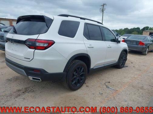 2025 Honda Pilot Touring 8-Passenger