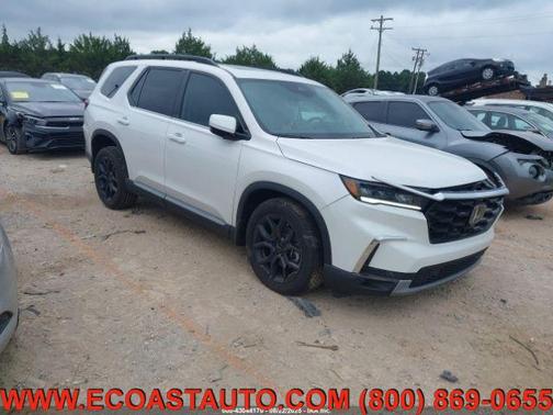 2025 Honda Pilot Touring 8-Passenger