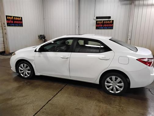 Super White 2014 Toyota Corolla L