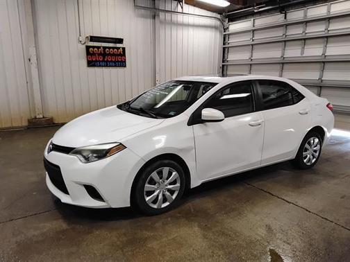 Super White 2014 Toyota Corolla L