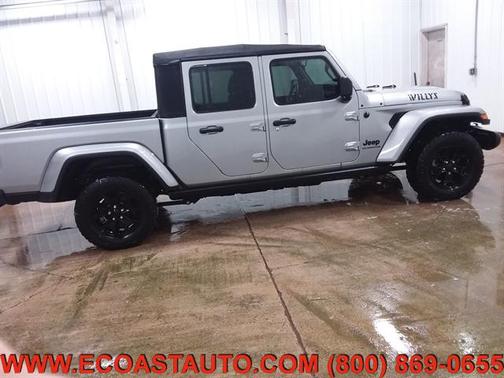 2021 Jeep Gladiator Willys