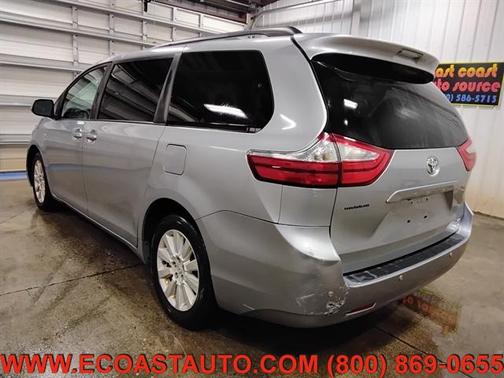 2016 Toyota Sienna XLE
