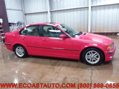 2000 BMW 323 323i Sedan