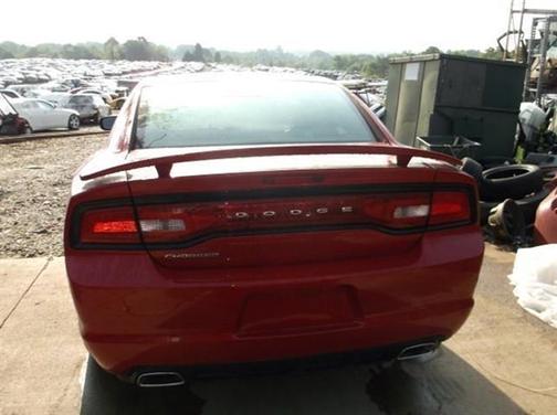 2013 Dodge Charger SE