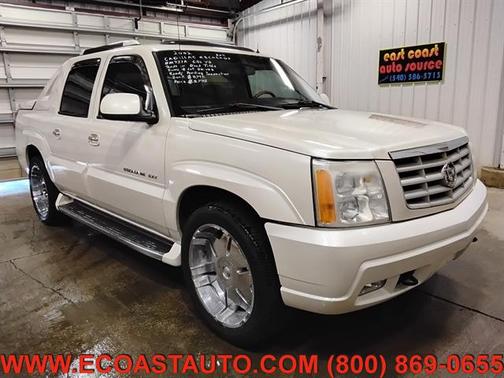2002 Cadillac Escalade EXT Base