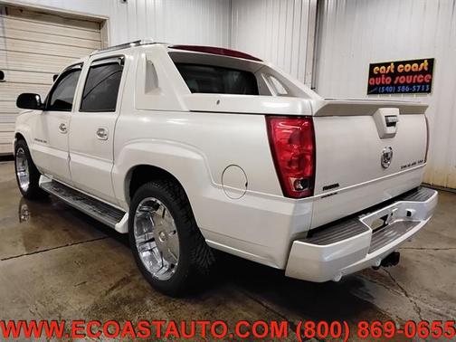 2002 Cadillac Escalade EXT Base