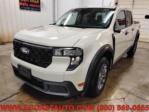 Desert Sand 2025 Ford Maverick XLT