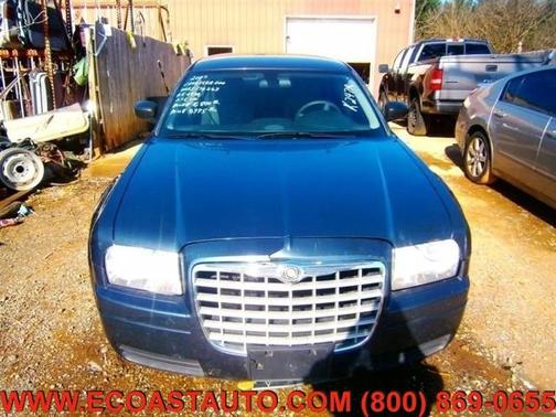 Photo 4 of 7 of 2007 Chrysler 300 Base