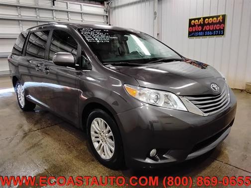 2015 Toyota Sienna XLE