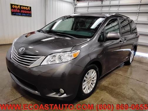 2015 Toyota Sienna XLE