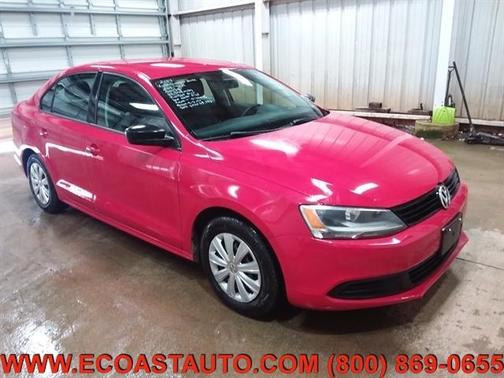 Photo 5 of 15 of 2014 Volkswagen Jetta S