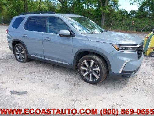 2025 Honda Pilot Touring 8-Passenger