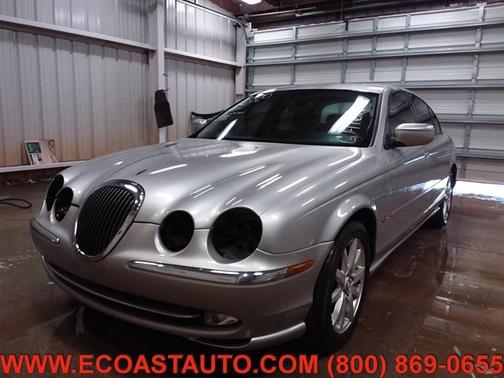 Photo 2 of 16 of 2000 Jaguar S-Type 3.0