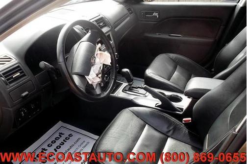 Photo 5 of 7 of 2010 Ford Fusion SEL